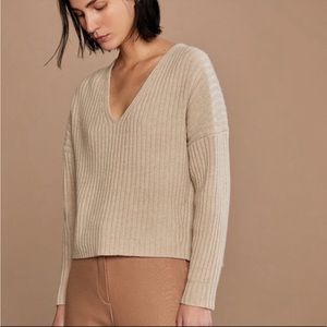 Everlane Ribbed Wool-Cashmere Crop V-Neck Sweater medium